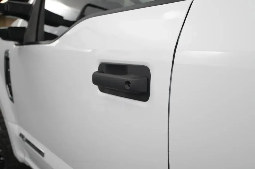 Ford F-250 photo 14