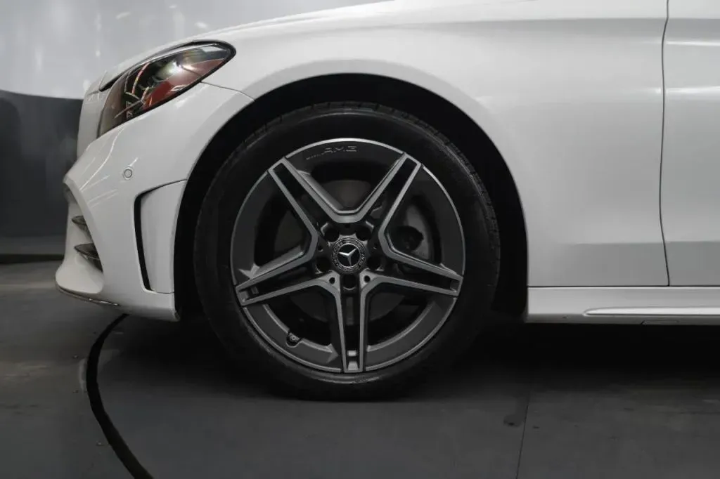 Mercedes-Benz C-Class photo 10