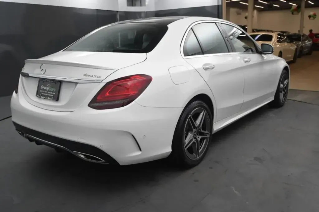 Mercedes-Benz C-Class photo 5