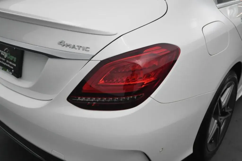 Mercedes-Benz C-Class photo 17