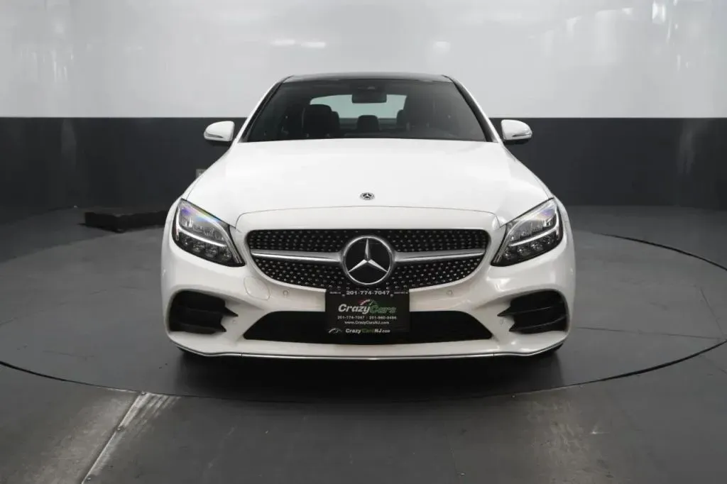 Mercedes-Benz C-Class photo 8