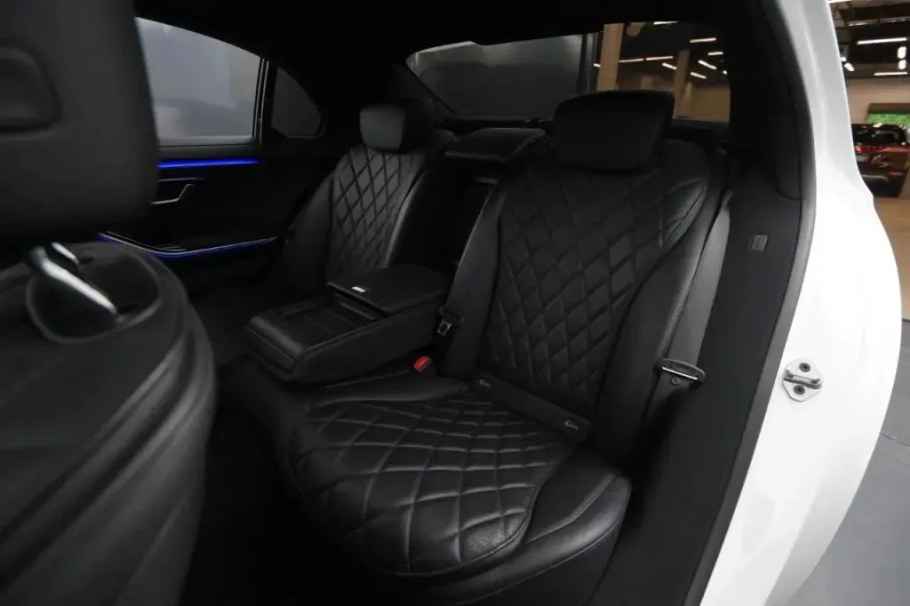 Mercedes-Benz S-Class photo 42