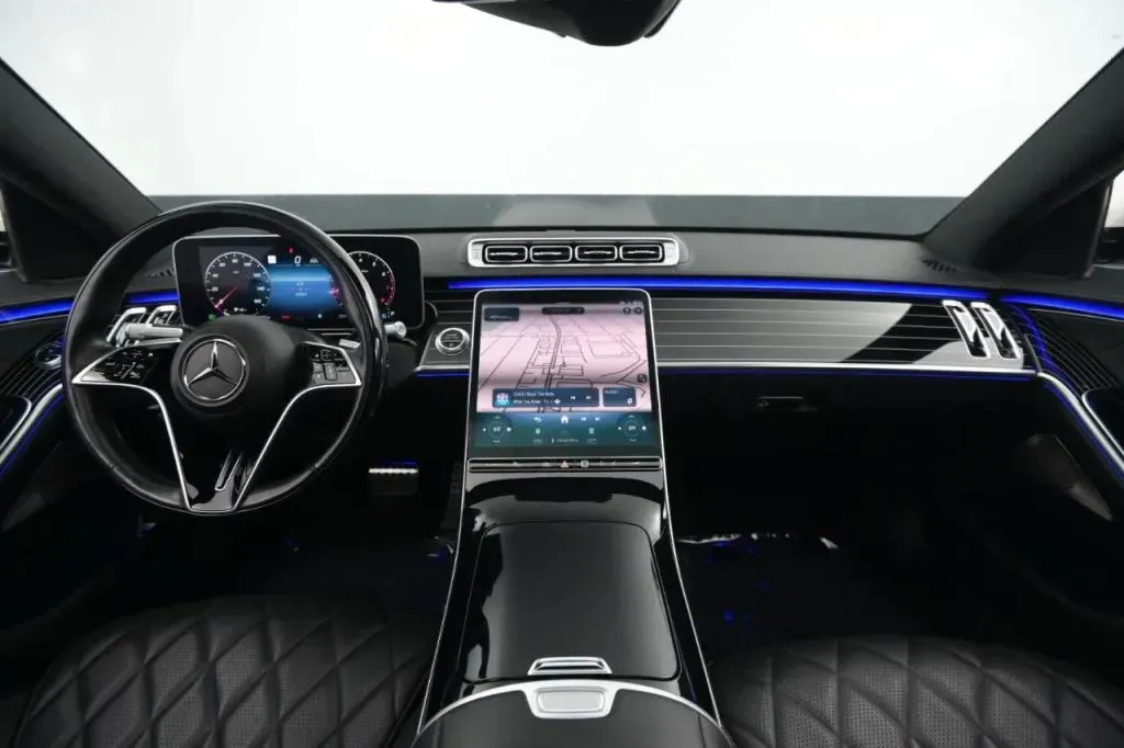 Mercedes-Benz S-Class photo 28