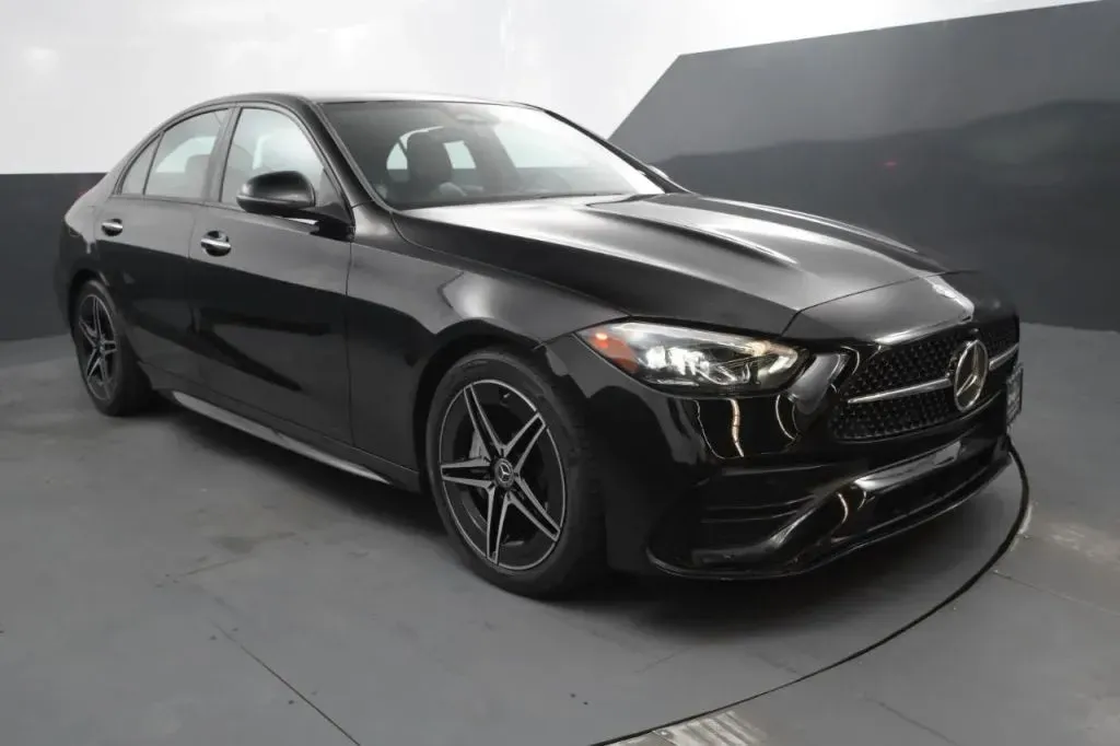 Mercedes-Benz C-Class photo 7