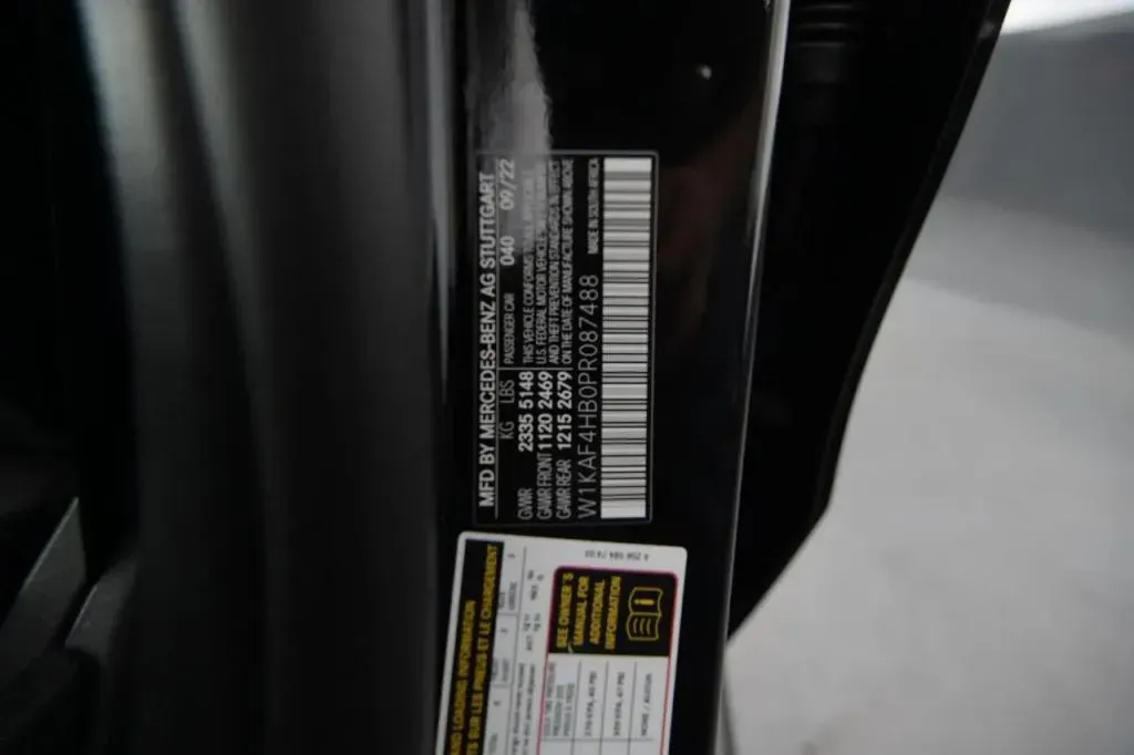 Mercedes-Benz C-Class photo 21
