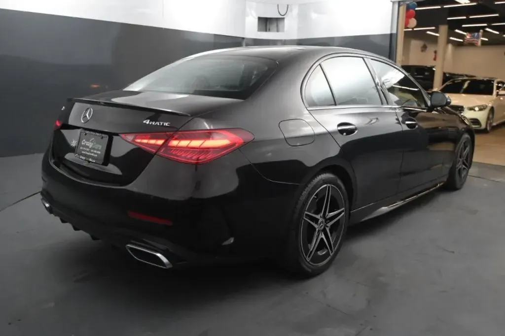 Mercedes-Benz C-Class photo 5