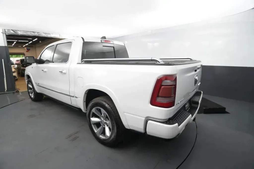 Ram 1500 photo 3