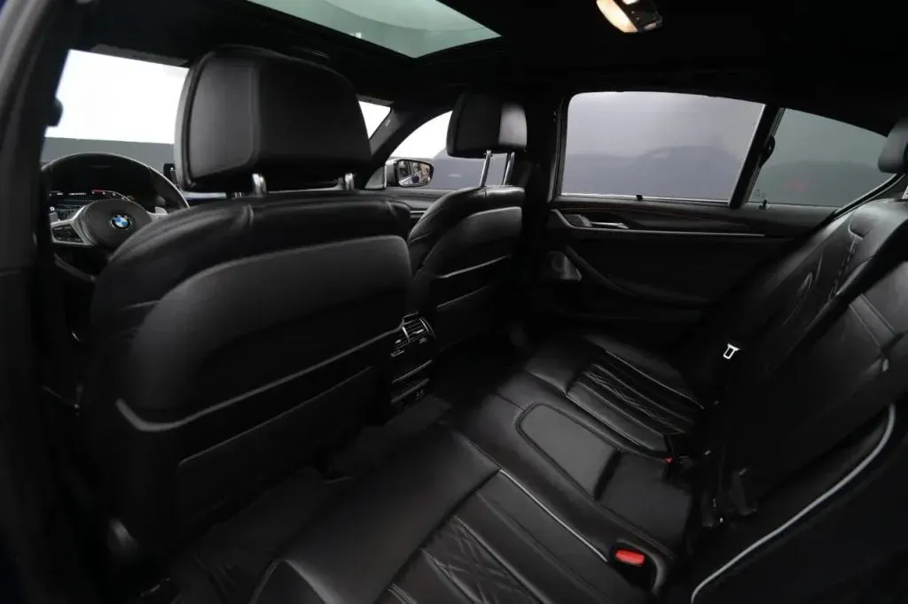 BMW 5 Series photo 46
