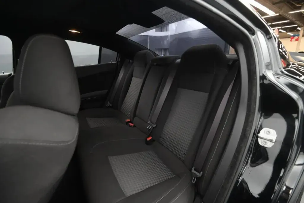 Dodge Charger photo 46