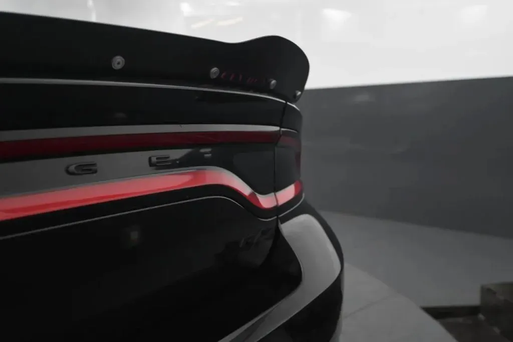 Dodge Charger photo 18