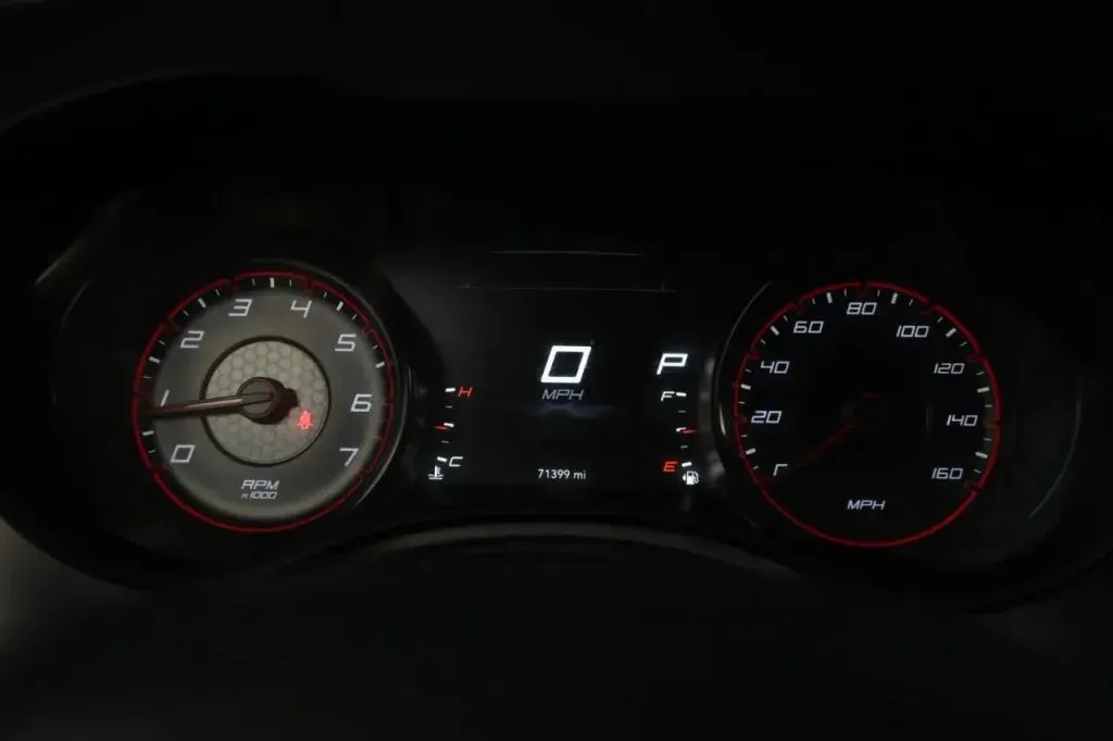 Dodge Charger photo 24