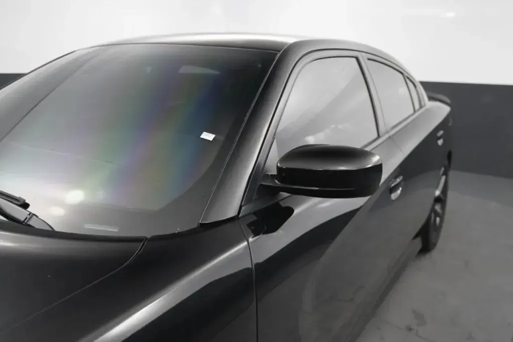 Dodge Charger photo 11