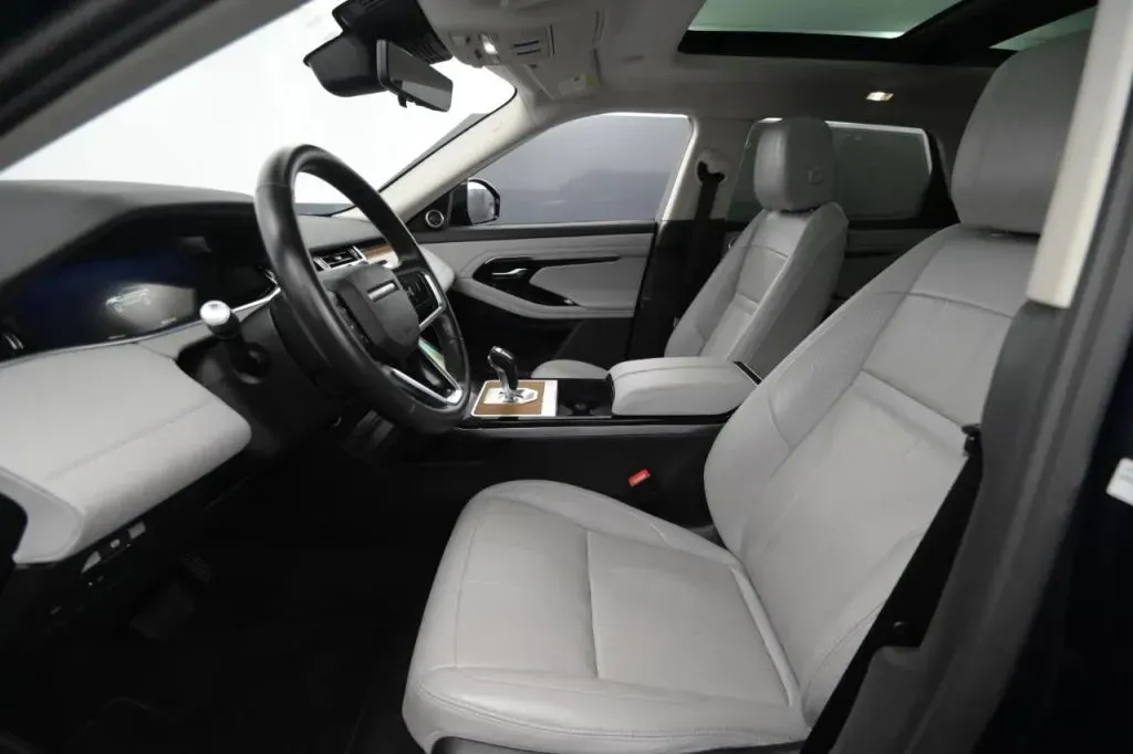 Land Rover Range Rover Evoque photo 37
