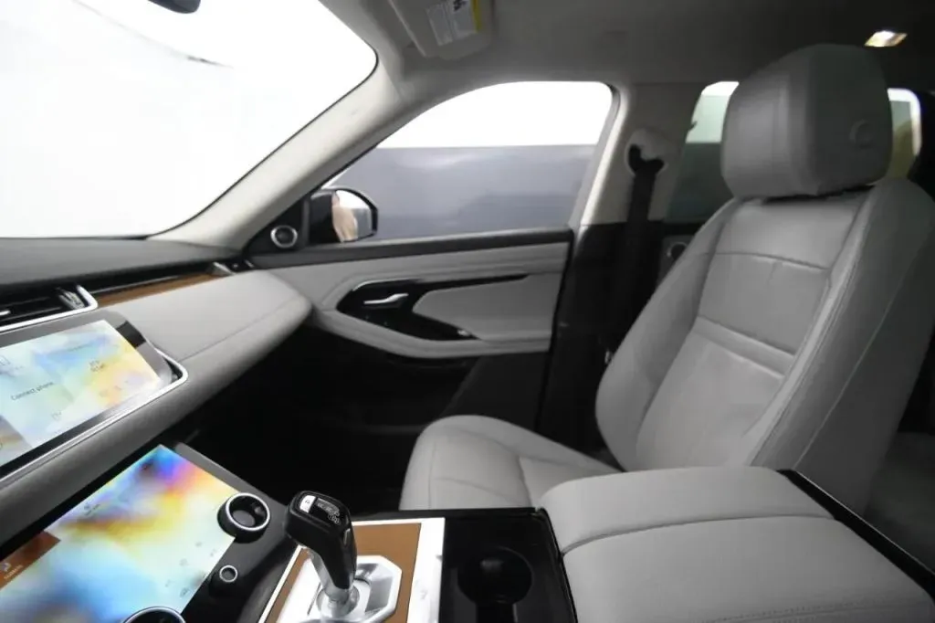 Land Rover Range Rover Evoque photo 29