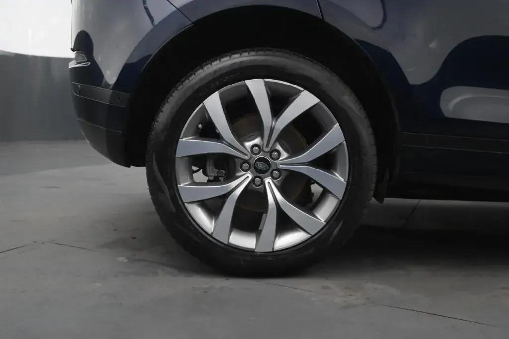 Land Rover Range Rover Evoque photo 19