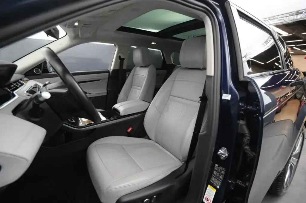 Land Rover Range Rover Evoque photo 39
