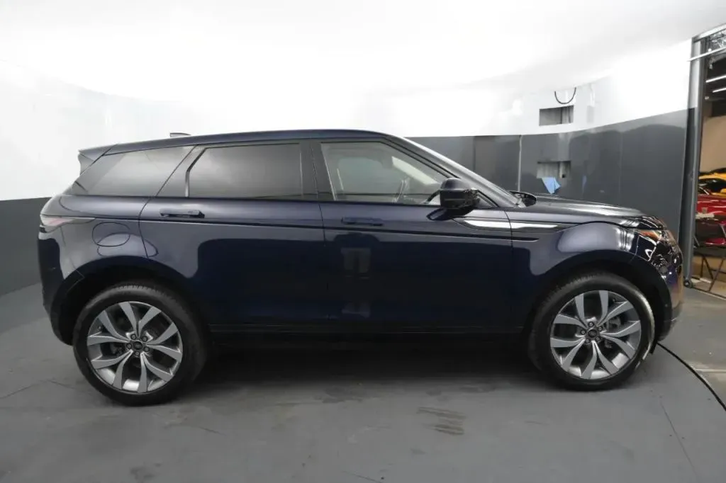 Land Rover Range Rover Evoque photo 6