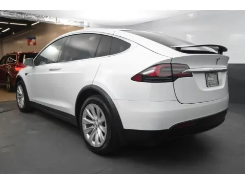 Another view of 2020 Tesla Model X Long Range Sport Utility 4D for sale in Hillside, NJ at Crazy Cars Hillside
