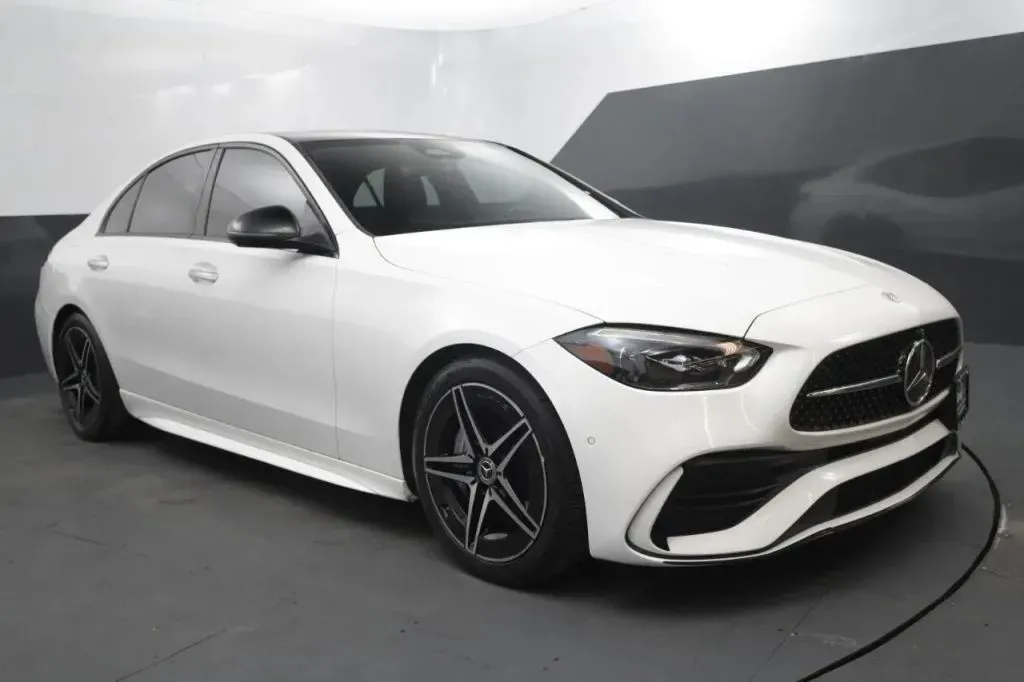 Mercedes-Benz C-Class photo 7
