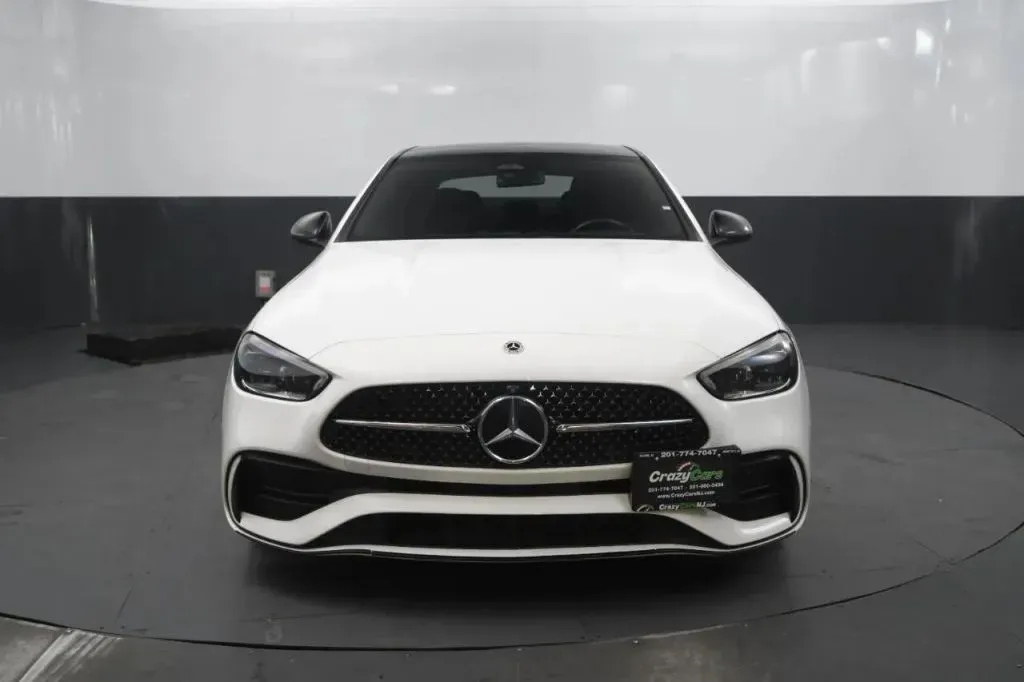 Mercedes-Benz C-Class photo 8