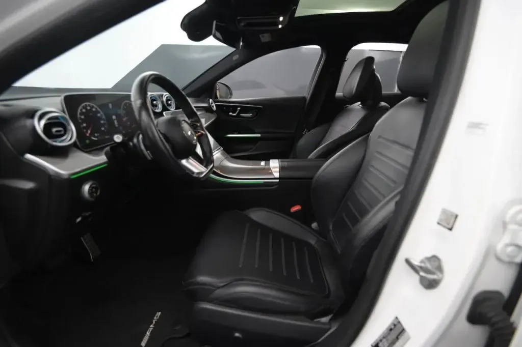 Mercedes-Benz C-Class photo 36
