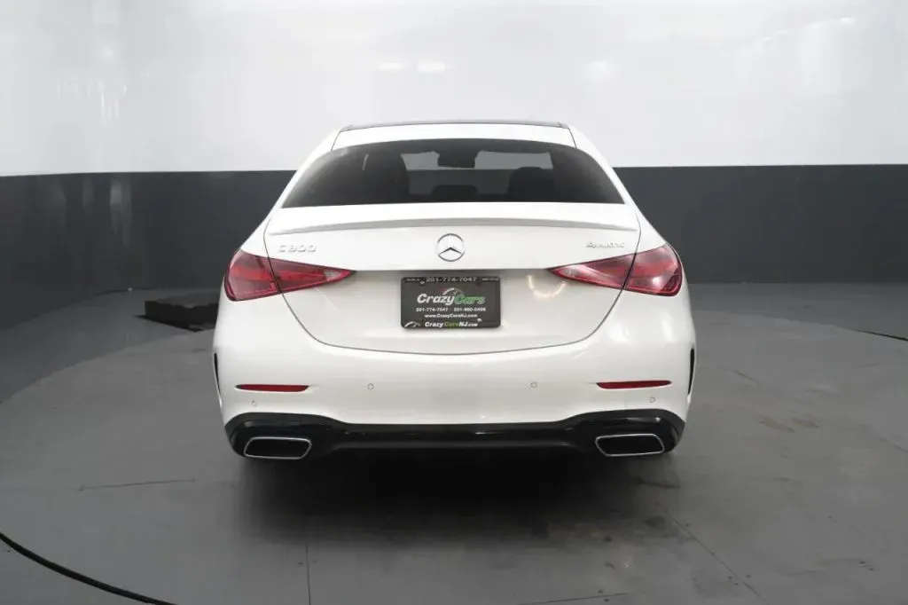 Mercedes-Benz C-Class photo 4