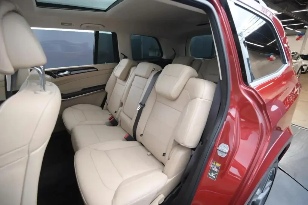 Mercedes-Benz GLS photo 48