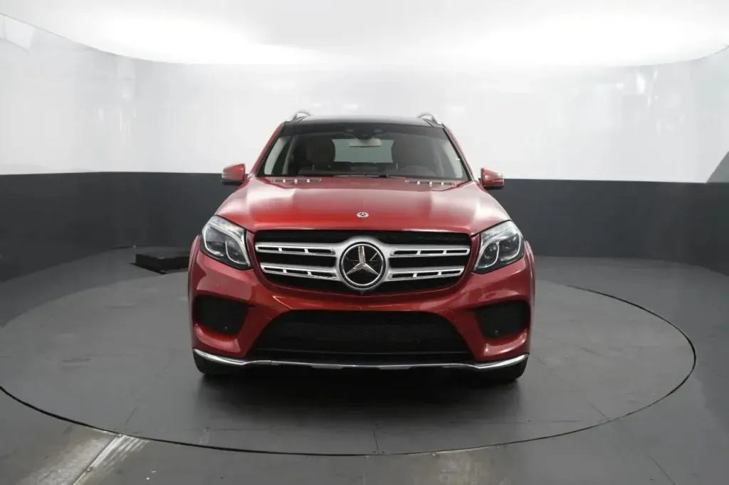 Mercedes-Benz GLS photo 8