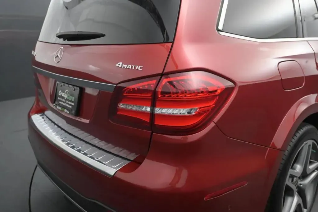 Mercedes-Benz GLS photo 18
