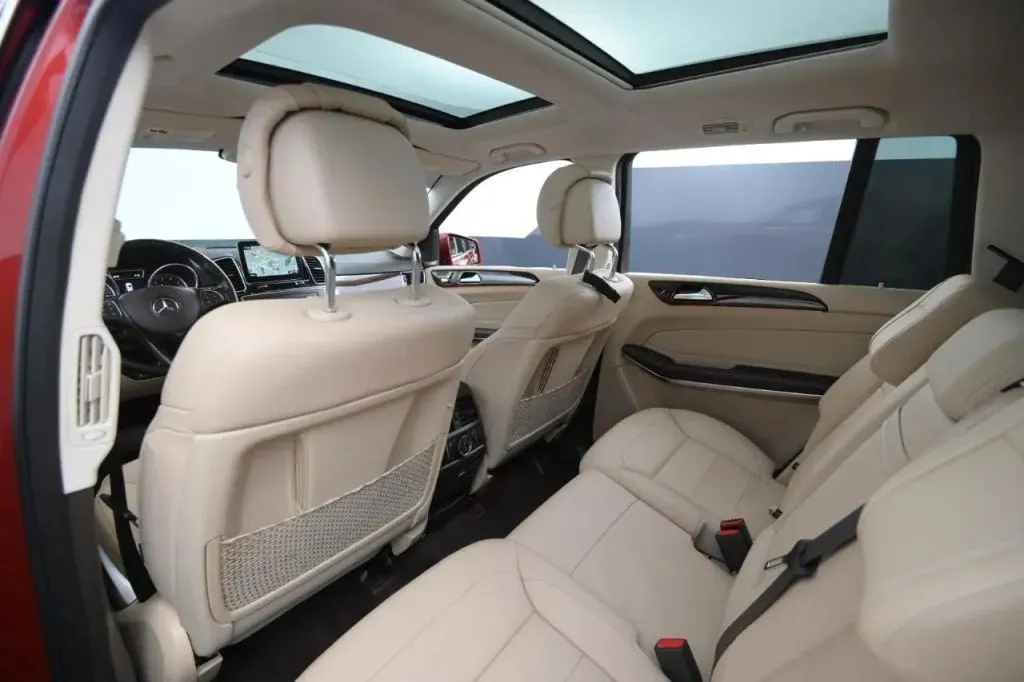 Mercedes-Benz GLS photo 47