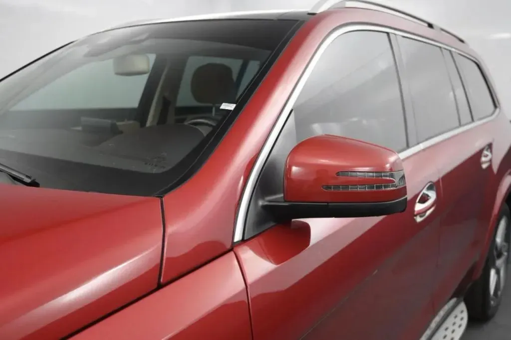 Mercedes-Benz GLS photo 12