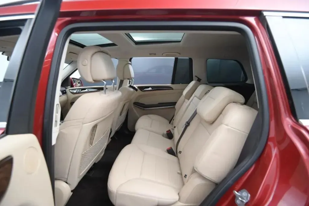 Mercedes-Benz GLS photo 46