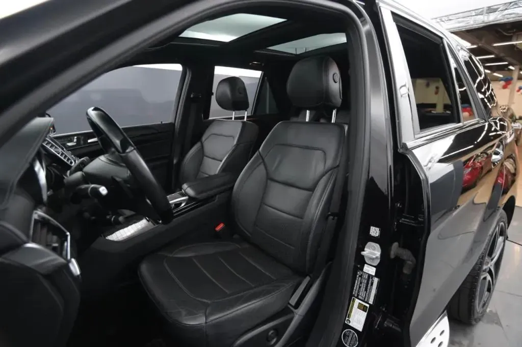 Mercedes-Benz GLE photo 43