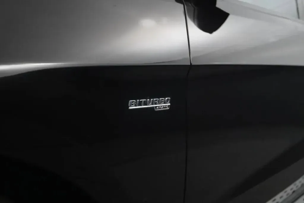 Mercedes-Benz GLE photo 12