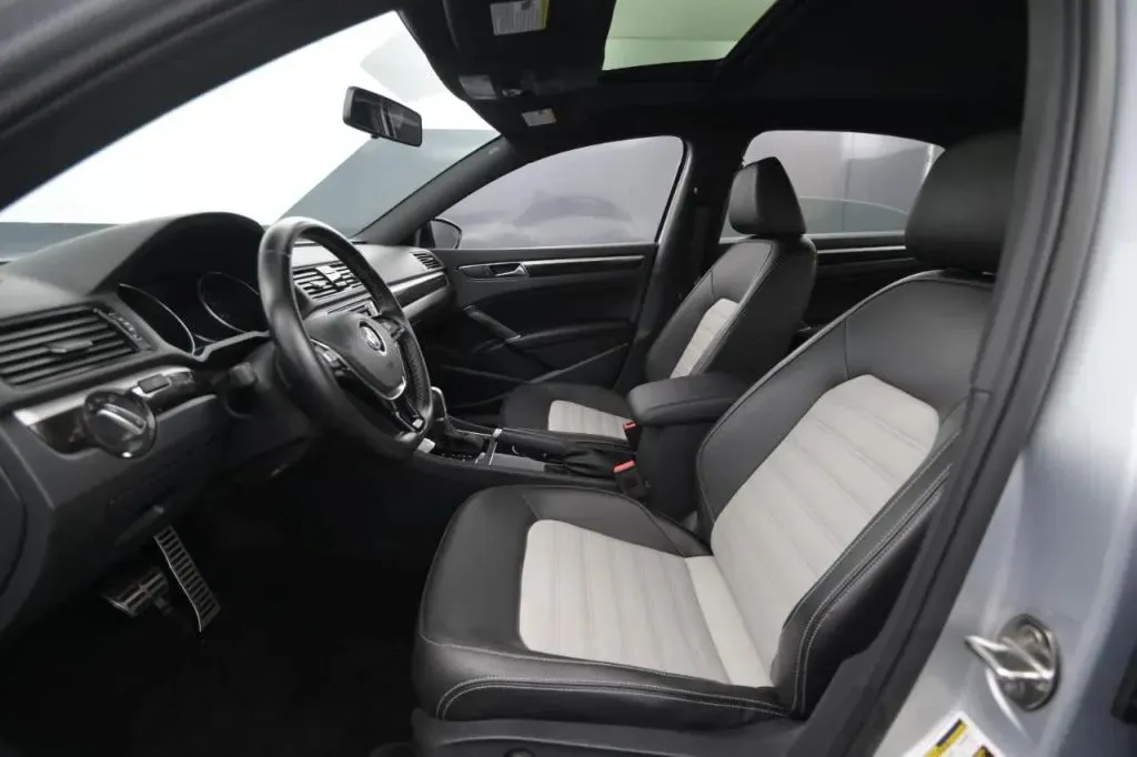 Volkswagen Passat photo 31