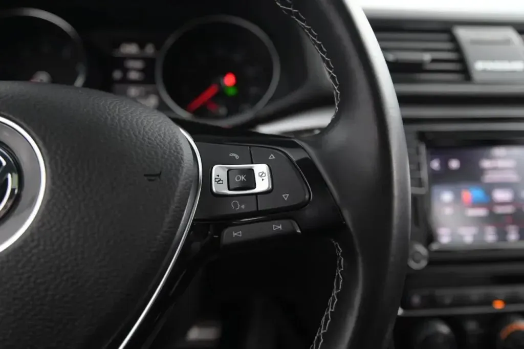 Volkswagen Passat photo 19