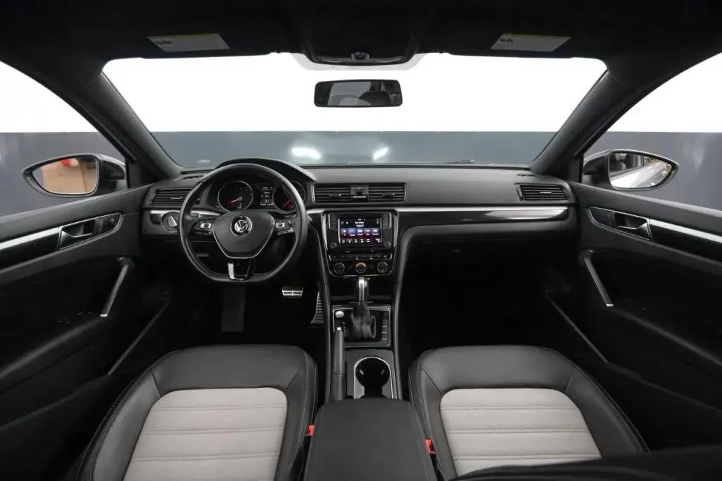 Volkswagen Passat photo 24
