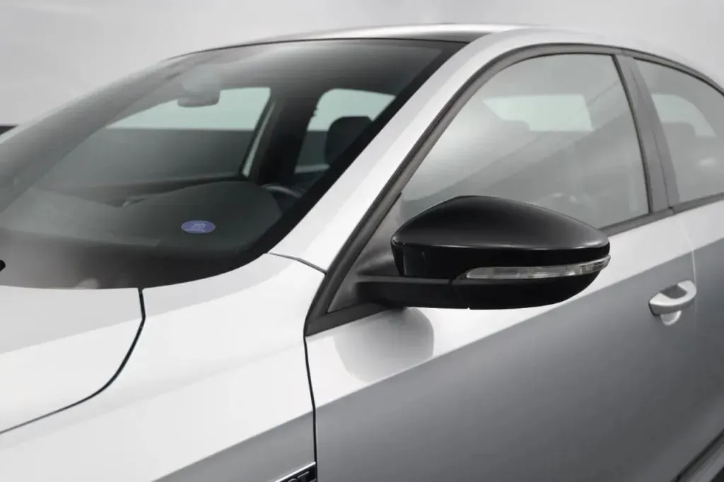 Volkswagen Passat photo 10