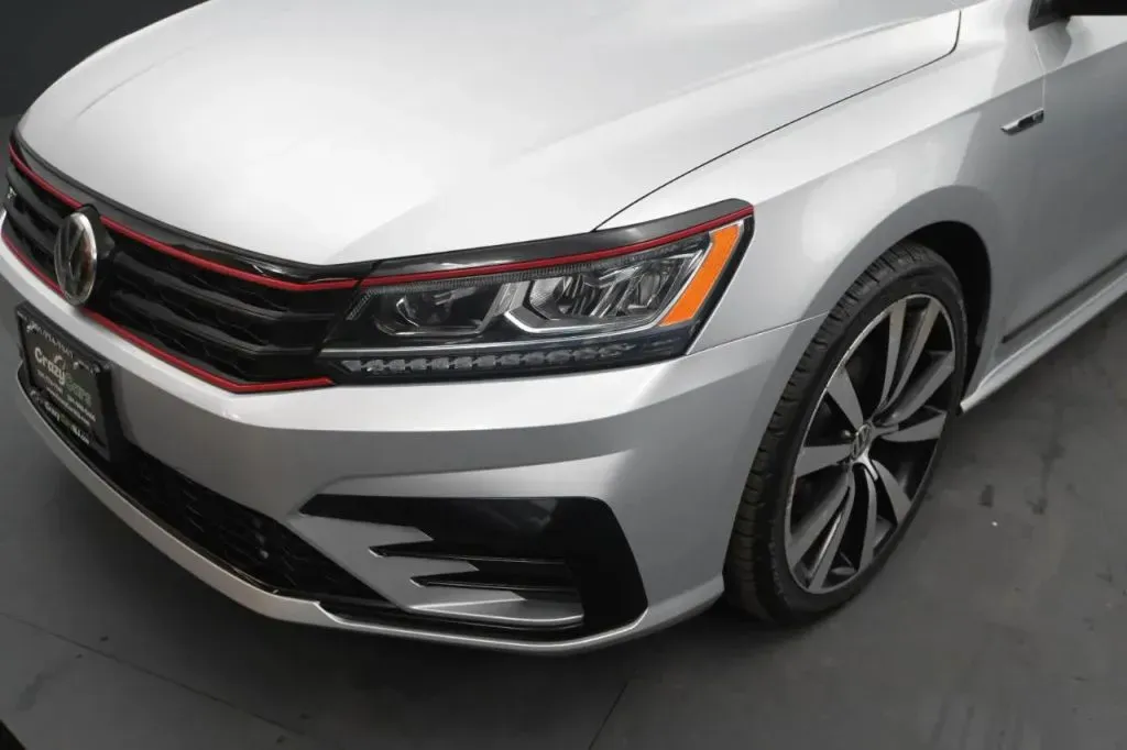 Volkswagen Passat photo 9