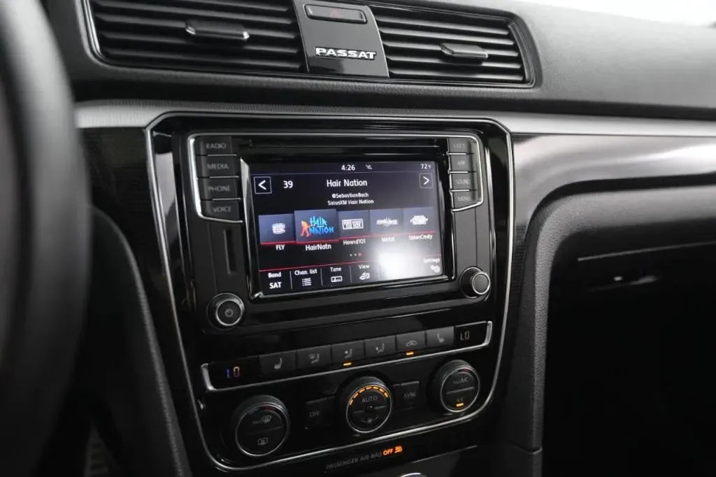 Volkswagen Passat photo 20