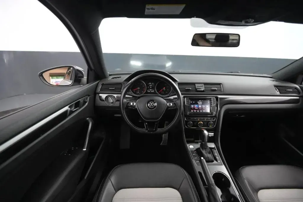 Volkswagen Passat photo 29