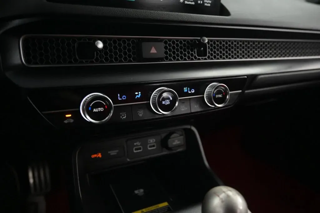 Honda Civic Type R photo 27
