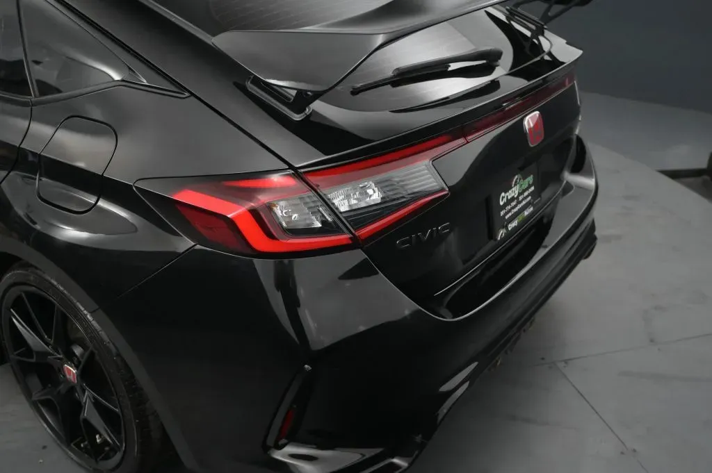 Honda Civic Type R photo 15