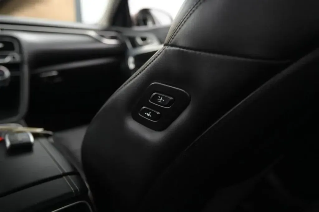 2019 GENESIS G70 Advanced - Photo 32