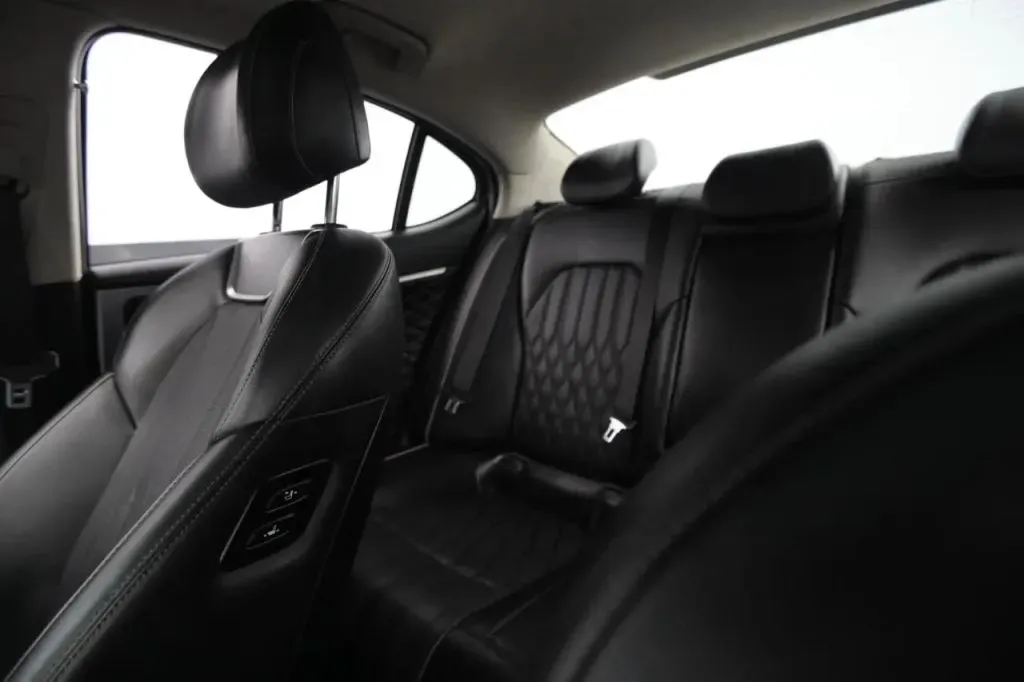2019 GENESIS G70 Advanced - Photo 48