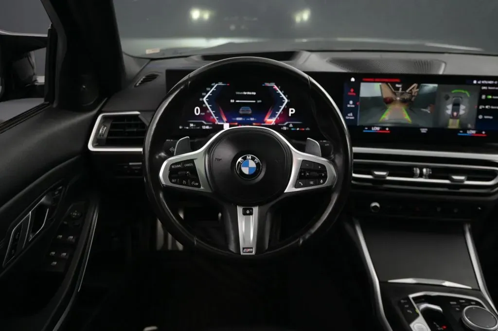BMW 3 Series photo 38