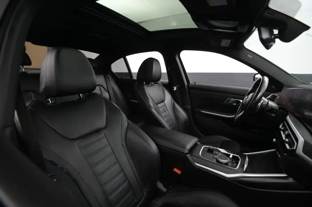 BMW 3 Series photo 51