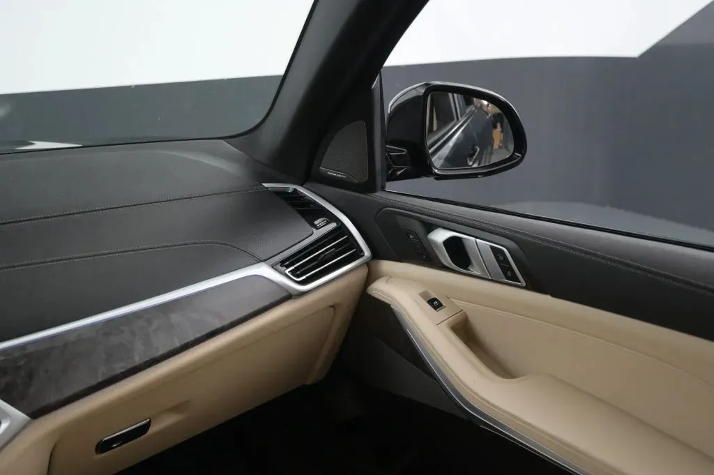 BMW X5 photo 29