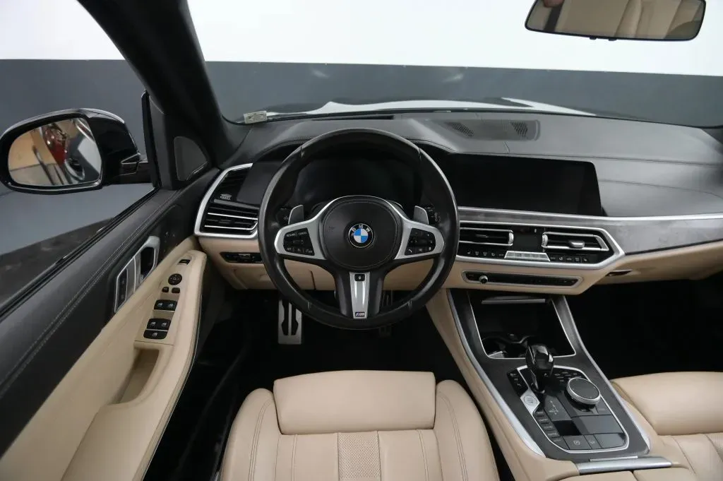 BMW X5 photo 32