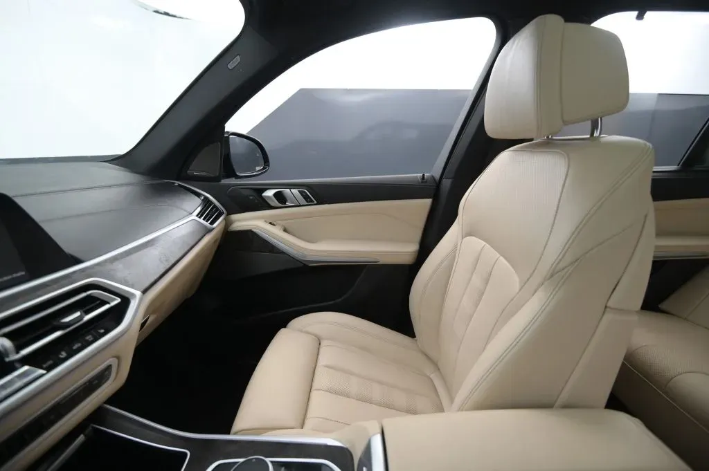 BMW X5 photo 25